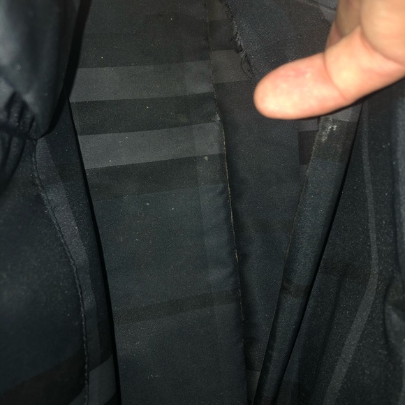 Burberry Men’s Rivendale Satchel - Picture 7 of 11